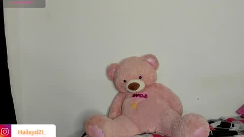 Hailey online show from February 28, 2:00 am