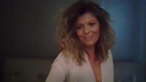 Snapshot of haileys123 chatting on October 14, 10:01 pm Hailey online show from October 14, 10:01 pm