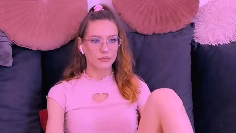 Carla online show from February 25, 9:02 pm