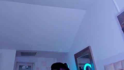 Halie  online show from June 11, 12:43 am
