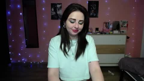 Ann online show from March 15, 4:53 pm