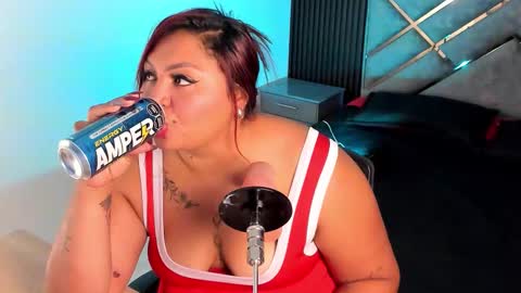 Halleyrosse online show from November 8, 5:23 am