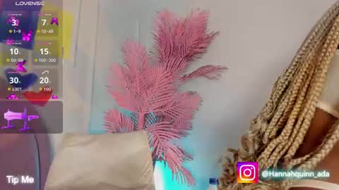 hanaahquinn online show from July 8, 11:45 am