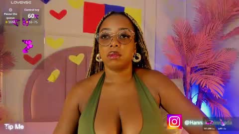 hanaahquinn online show from July 7, 11:35 am
