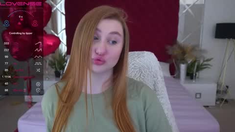 Snapshot of handsome_d_ chatting on February 13, 9:28 pm Dayana online show from February 13, 9:28 pm