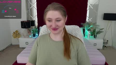 Snapshot of handsome_d_ chatting on January 25, 2:47 am Dayana online show from January 25, 2:47 am