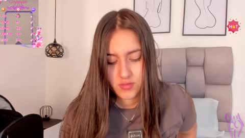 hanna__evans_ online show from November 23, 12:18 pm