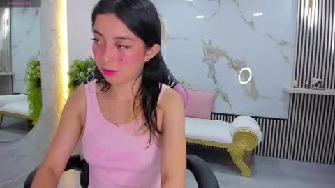 Hanna online show from November 17, 6:30 pm