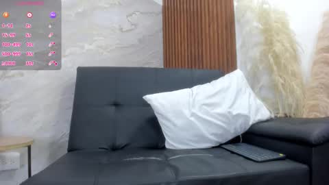 Hanna lens online show from February 24, 6:28 pm