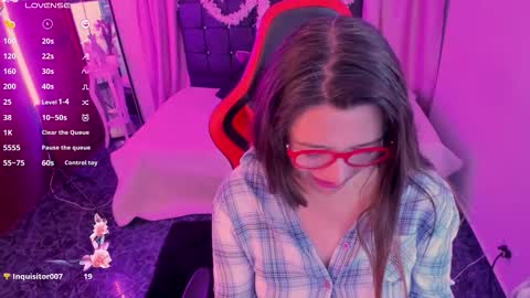 hanna_ma online show from February 6, 8:56 pm