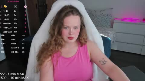 Snapshot of hanna_montanas chatting on September 21, 12:37 pm hanna montanas online show from September 21, 12:37 pm