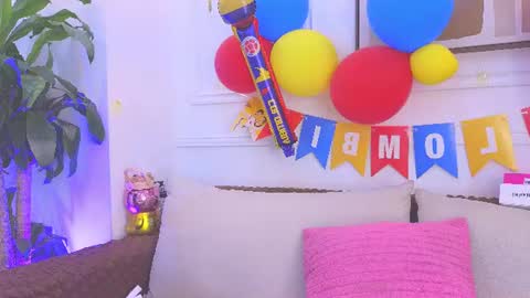 HANNA SOFIA online show from June 25, 10:40 am
