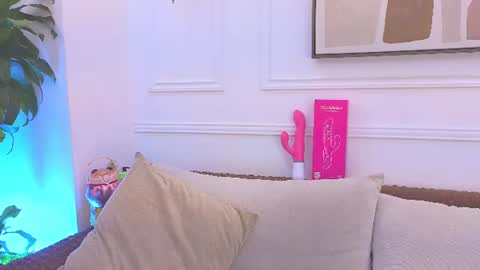 HANNA SOFIA online show from July 28, 10:46 am