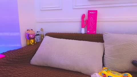 HANNA SOFIA online show from July 14, 10:32 am