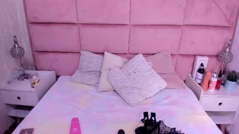  Hanna  online show from July 9, 2:25 am