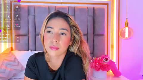 Eliana online show from July 15, 1:21 am