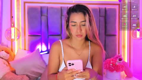 Eliana online show from July 23, 1:58 am
