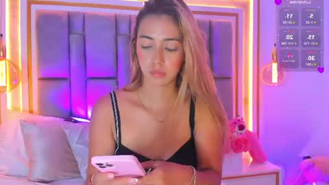 Eliana online show from July 24, 2:09 am