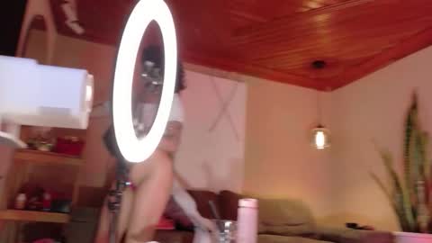 Hannah  online show from February 15, 1:52 am