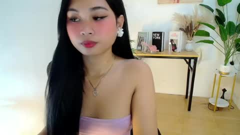 Riah online show from July 7, 2:36 am