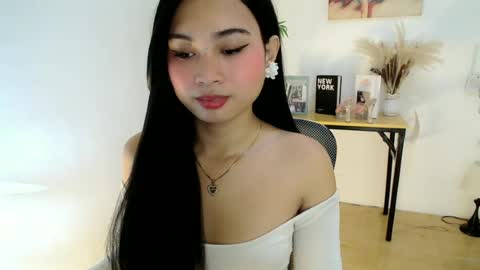 Riah online show from June 30, 2:22 am