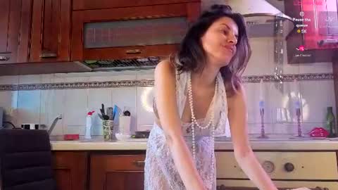 Hannah online show from July 28, 11:17 am