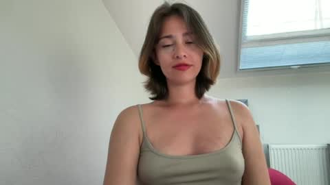 hannahinto online show from July 9, 3:03 pm