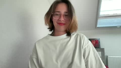 hannahinto online show from July 8, 2:52 pm