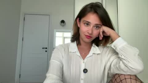 hannahinto online show from July 28, 12:48 pm