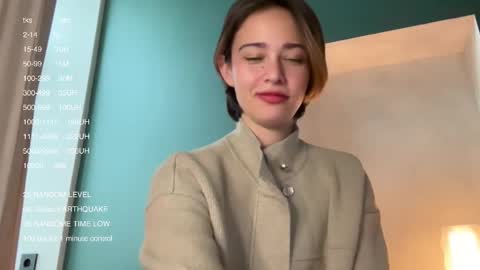 hannahinto online show from February 26, 1:10 pm