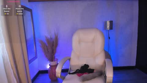 Hanna online show from March 17, 9:30 pm