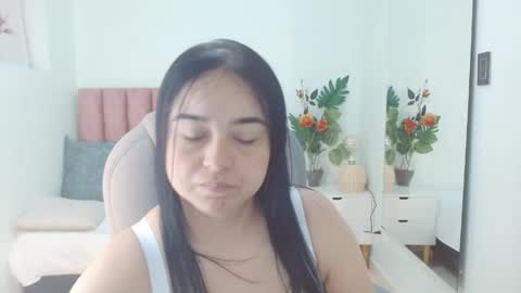 hanne_monroe online show from April 21, 12:12 pm