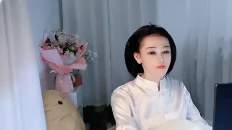 Daisy online show from April 27, 2:36 pm
