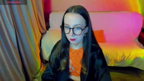 Stephanie online show from January 31, 7:11 pm