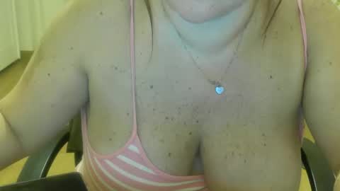 happyyuma online show from September 23, 2:37 pm