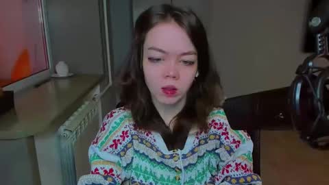 Snapshot of haribo_asmr chatting on February 15, 7:16 am Miss Hari online show from February 15, 7:16 am