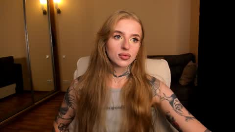 Julia online show from July 22, 6:03 am