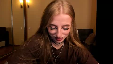 Julia online show from June 17, 5:42 am