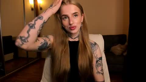 Julia online show from June 27, 7:09 am