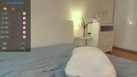 Kira online show from September 26, 3:15 am