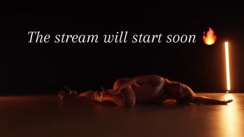 Anna online show from August 2, 6:33 pm
