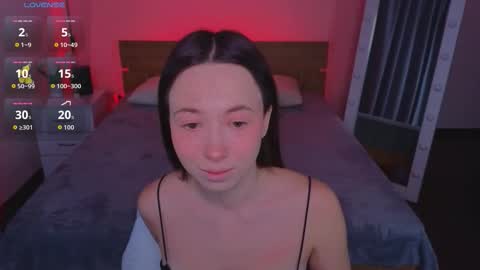 Hayle online show from November 29, 10:30 am