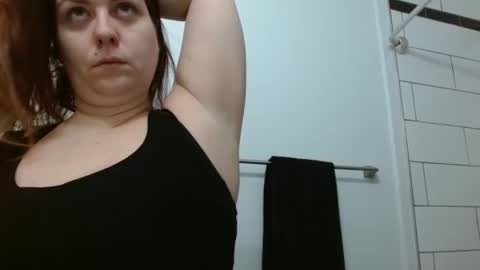 Snapshot of hazel_skye chatting on February 27, 11:59 pm Hazel online show from February 27, 11:59 pm