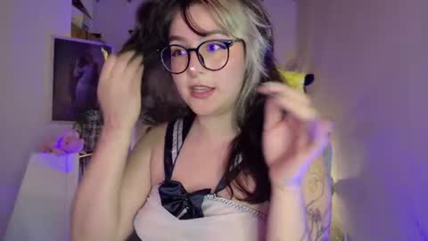 Hazel Brown online show from August 6, 2:18 am