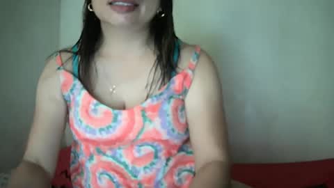 hazeldhane online show from December 26, 7:35 am