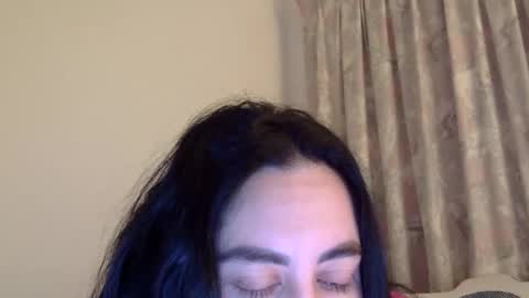 heatwavee online show from December 2, 2:19 pm