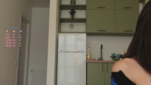 Snapshot of hee_jeen chatting on September 29, 2:00 pm Jeen online show from September 29, 2:00 pm