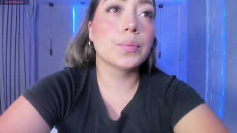 Heidy online show from October 17, 3:32 am