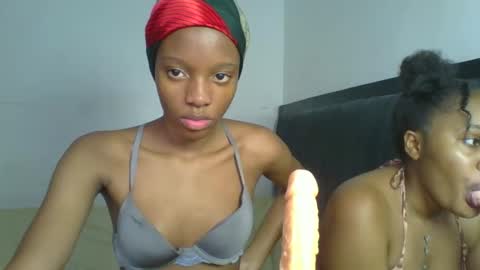 heilybunny online show from May 6, 12:03 am