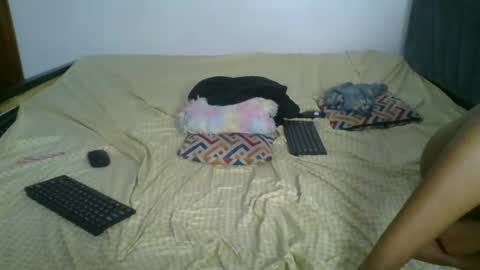 heilybunny online show from May 7, 12:04 am